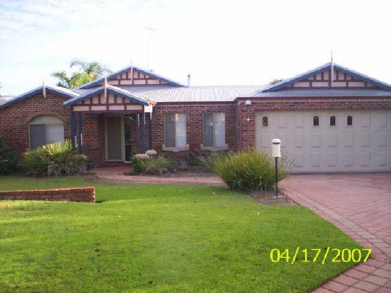 12 Jannali Way, San Remo WA 6210