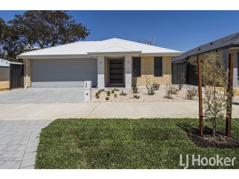 35 Gooljak Rise, Lakelands WA 6180