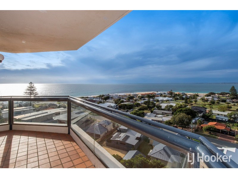 33/6A Valley Road, Halls Head WA 6210