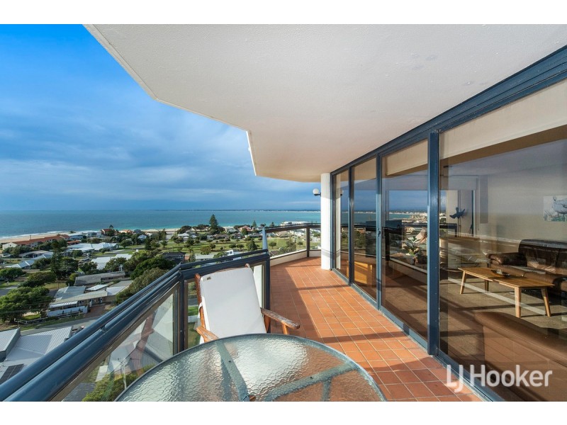 33/6A Valley Road, Halls Head WA 6210