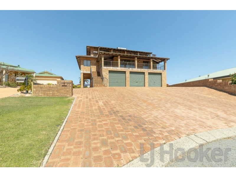 5 Kilkenny Gardens, Halls Head WA 6210