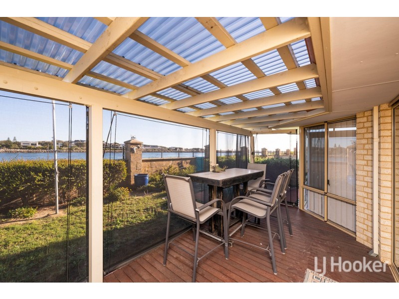 86 Voyager Close, Wannanup WA 6210