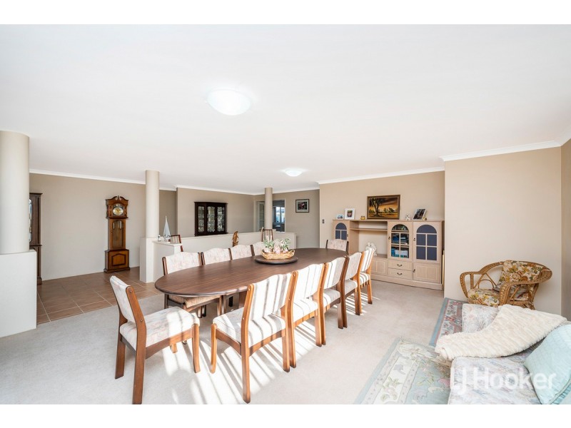 86 Voyager Close, Wannanup WA 6210