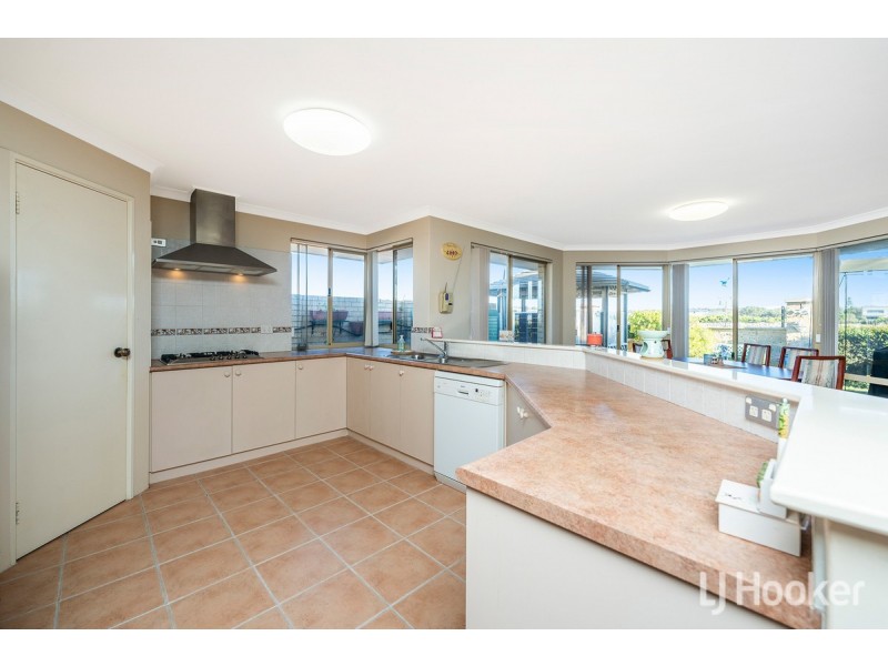 86 Voyager Close, Wannanup WA 6210