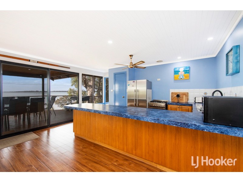 280 Estuary Road, Dawesville WA 6211