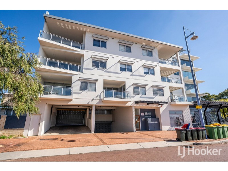 2/61 Rockingham Beach Road, Rockingham WA 6168