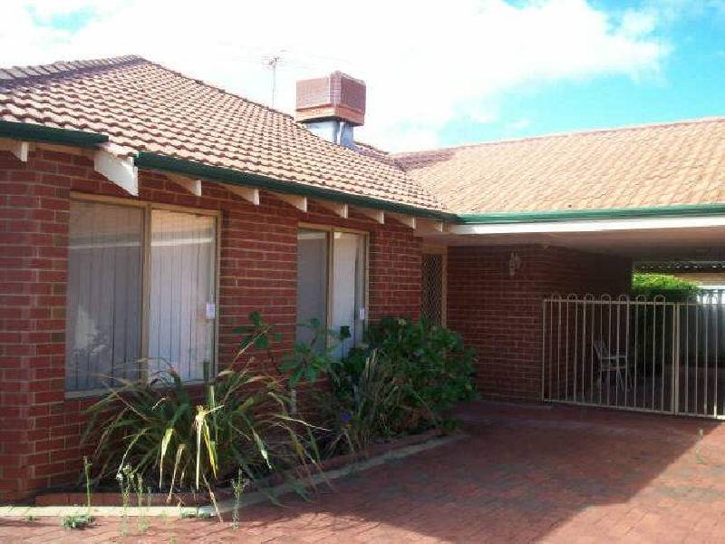 2/10 Gibson Street, Mandurah WA 6210