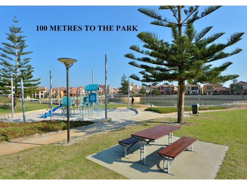 12 Northport Boulevard, Wannanup WA 6210