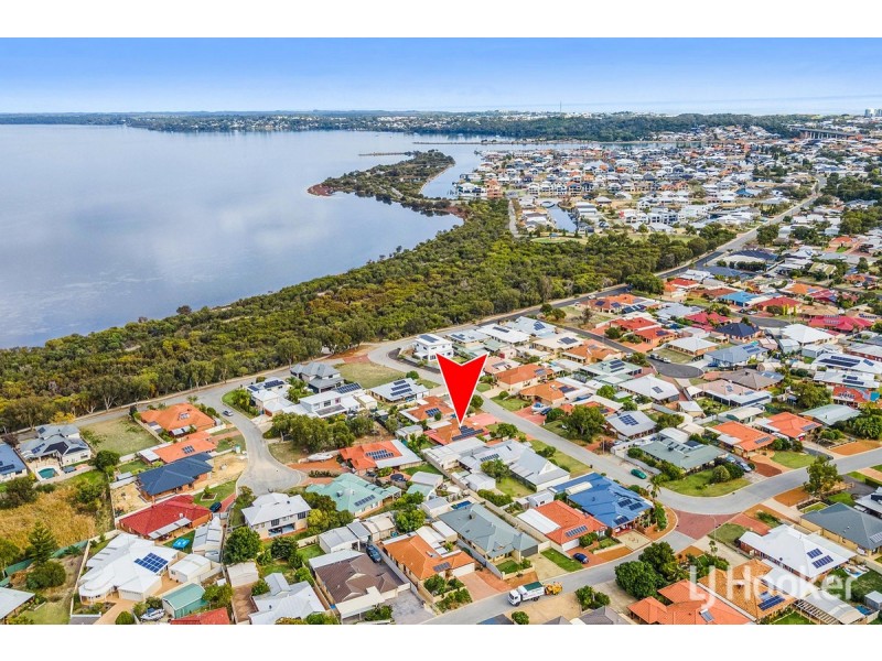 32 Regent Drive, Wannanup WA 6210
