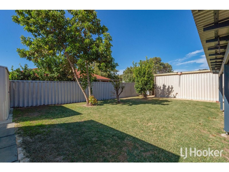 32 Regent Drive, Wannanup WA 6210