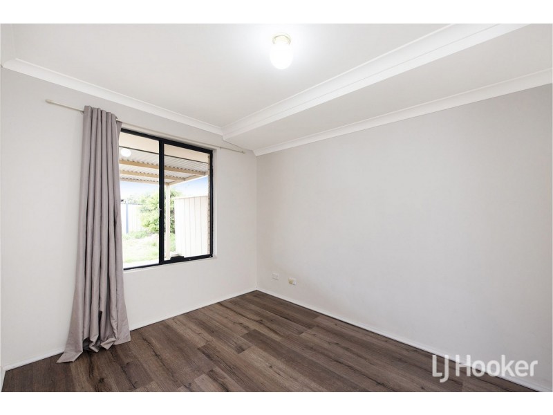 17 Kruger Loop, South Yunderup WA 6208