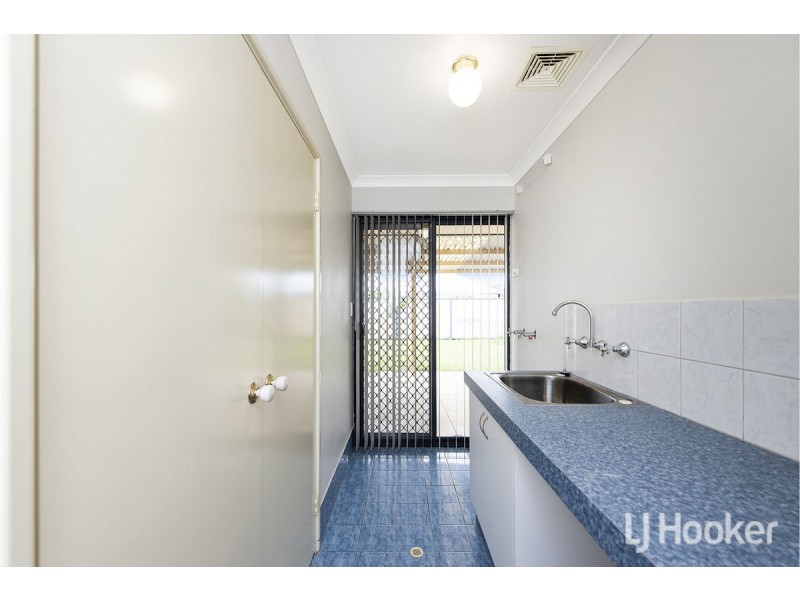 17 Kruger Loop, South Yunderup WA 6208