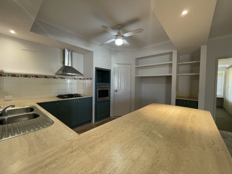 27 Allendale Crescent, Dawesville WA 6211