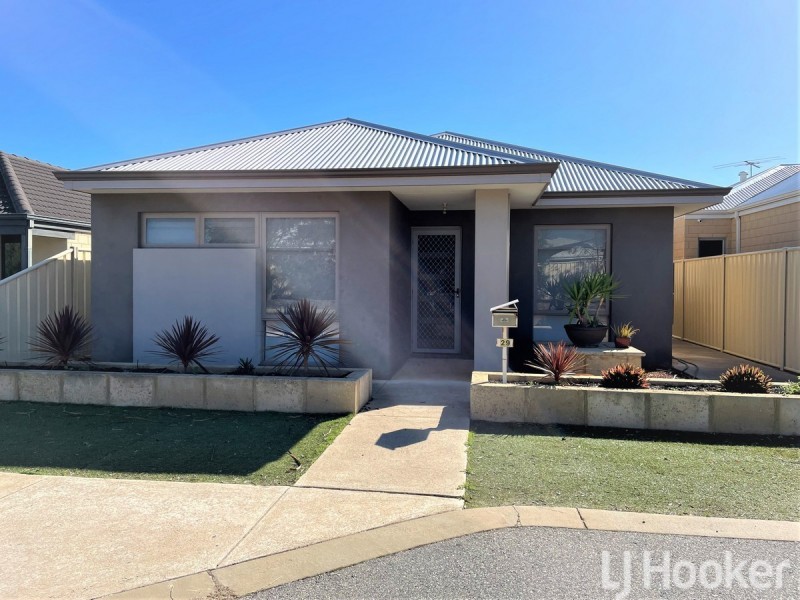29 Dowerin Circuit, Lakelands WA 6180