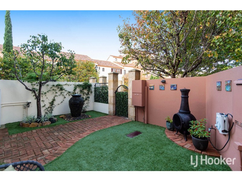 20/18 Port Quays, Wannanup WA 6210