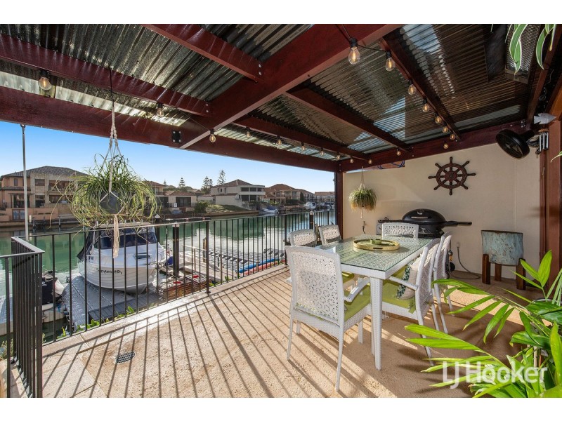 20/18 Port Quays, Wannanup WA 6210