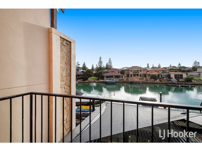 20/18 Port Quays, Wannanup WA 6210