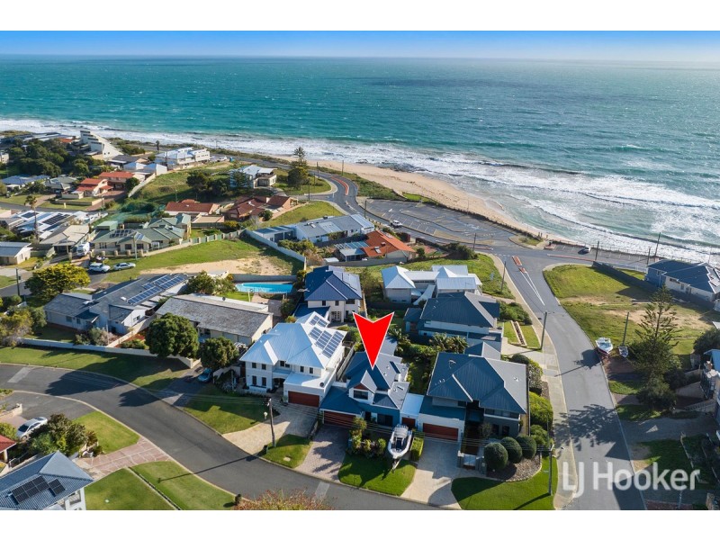 2B Sussex Place, Halls Head WA 6210