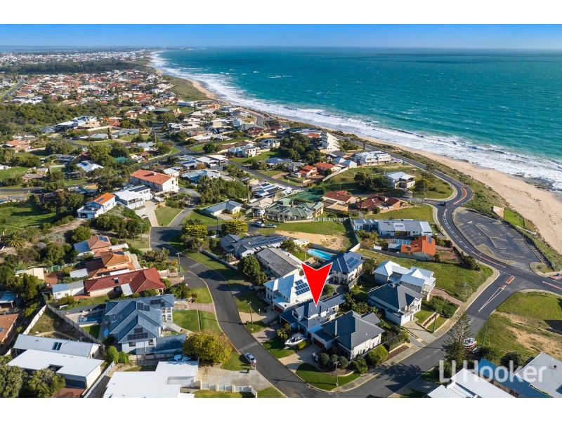 2B Sussex Place, Halls Head WA 6210