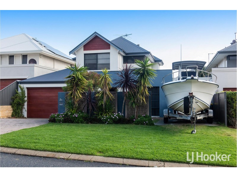 2B Sussex Place, Halls Head WA 6210