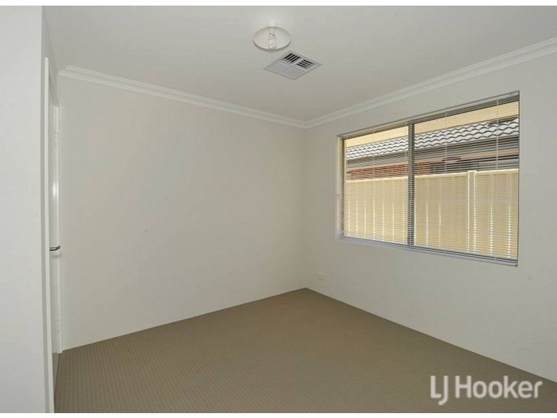 124 Badgerup Avenue, Lakelands WA 6180