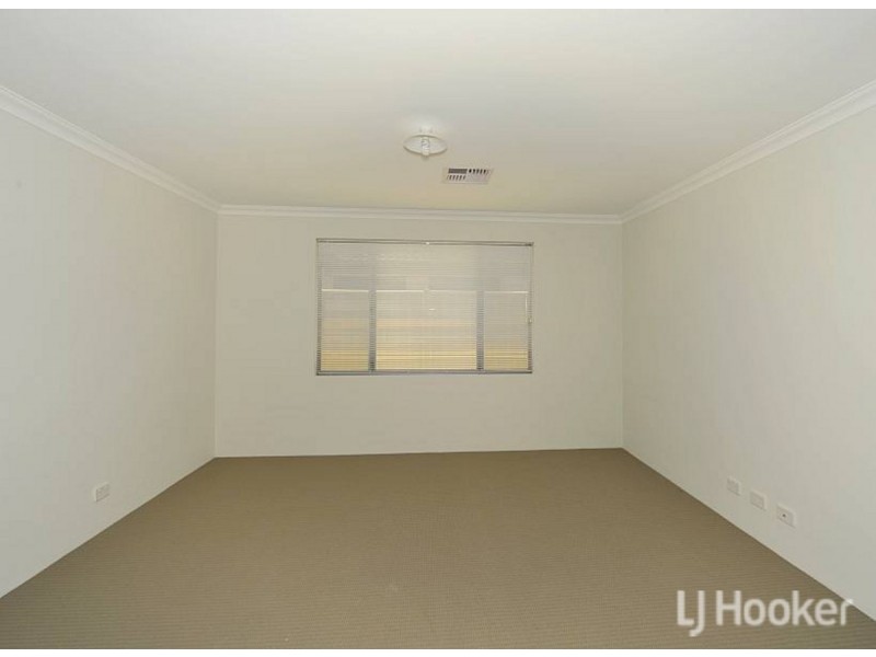 124 Badgerup Avenue, Lakelands WA 6180