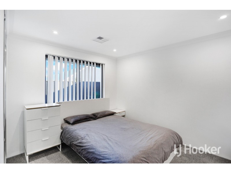 31 Rapallo Grove, Madora Bay WA 6210