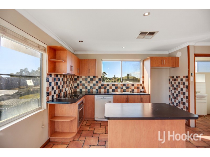 22 Yanrey Street, Golden Bay WA 6174