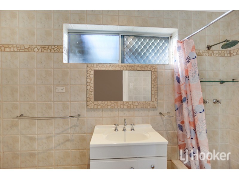 22 Yanrey Street, Golden Bay WA 6174