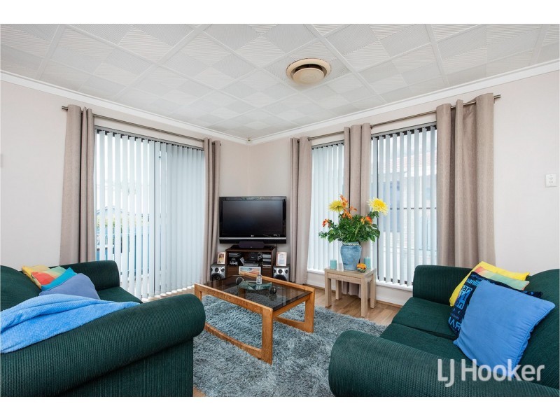 13/11 Leslie Street, Dudley Park WA 6210