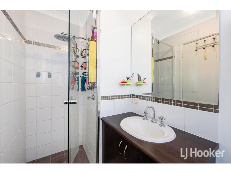 2/11 Liberton Place, Coodanup WA 6210