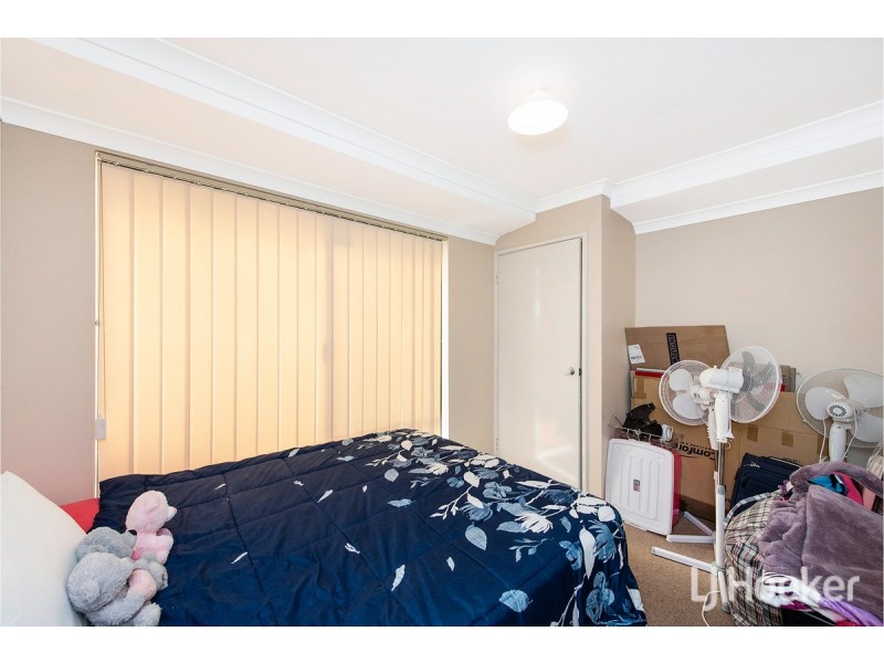 2/11 Liberton Place, Coodanup WA 6210