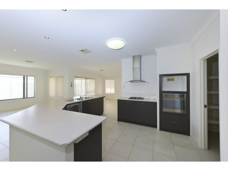 7 Pytheas Approach, Dudley Park WA 6210