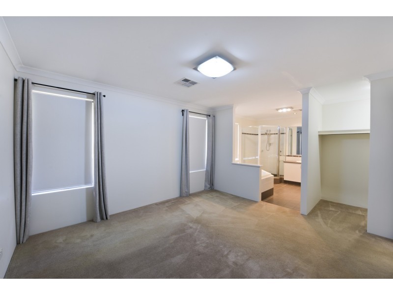 7 Pytheas Approach, Dudley Park WA 6210