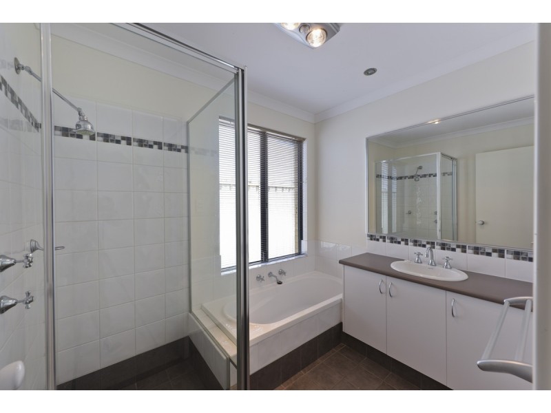 7 Pytheas Approach, Dudley Park WA 6210
