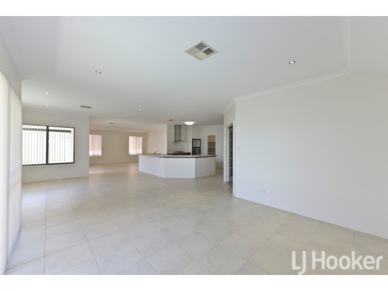 7 Pytheas Approach, Dudley Park WA 6210