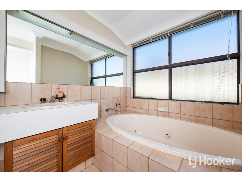 20 Willow Gardens, South Yunderup WA 6208