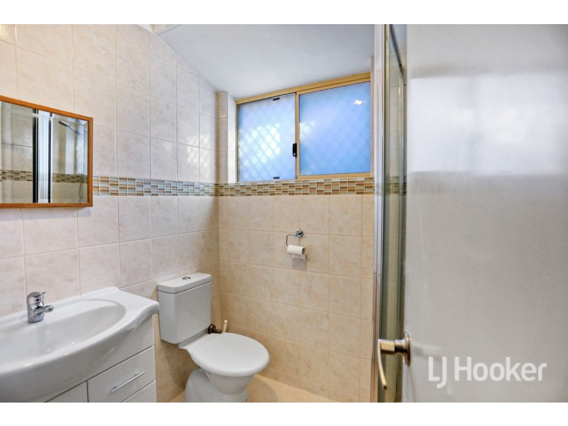 148 Oakmont Avenue, Meadow Springs WA 6210