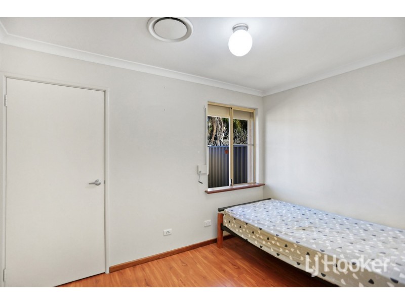 148 Oakmont Avenue, Meadow Springs WA 6210