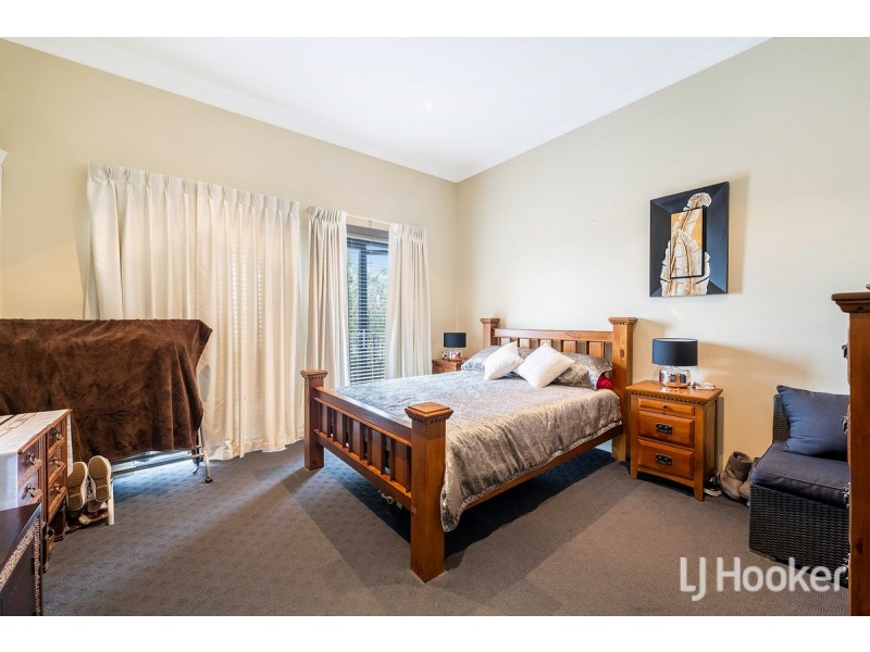 25/2 The Pass, Dawesville WA 6211