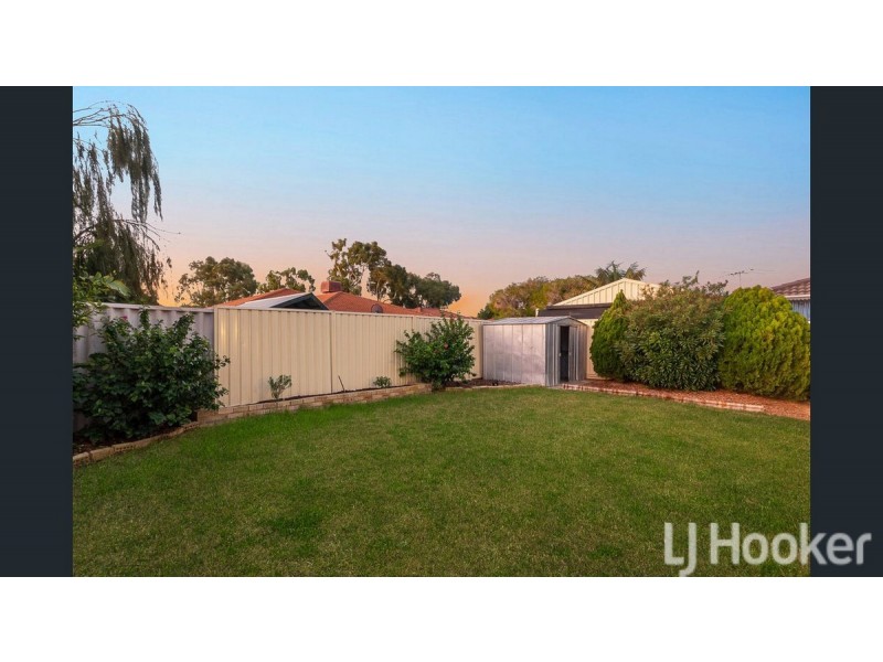 21 Luderick Grove, Warnbro WA 6169