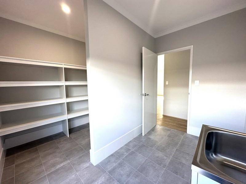 10 Hinckley Street, Parmelia WA 6167