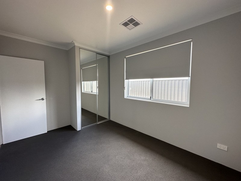 10 Hinckley Street, Parmelia WA 6167