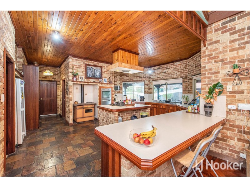 100 Amarillo Drive, Karnup WA 6176