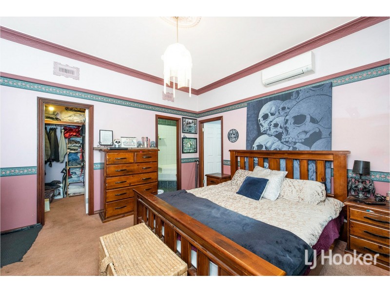 100 Amarillo Drive, Karnup WA 6176