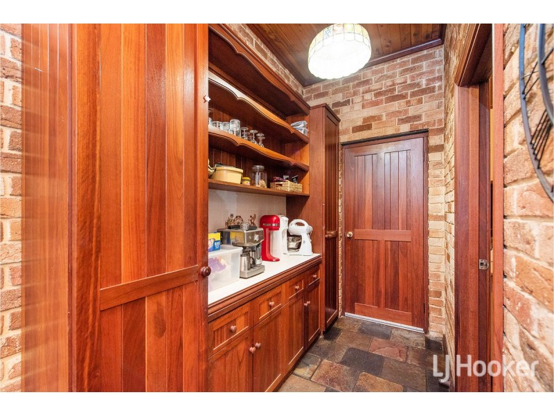 100 Amarillo Drive, Karnup WA 6176