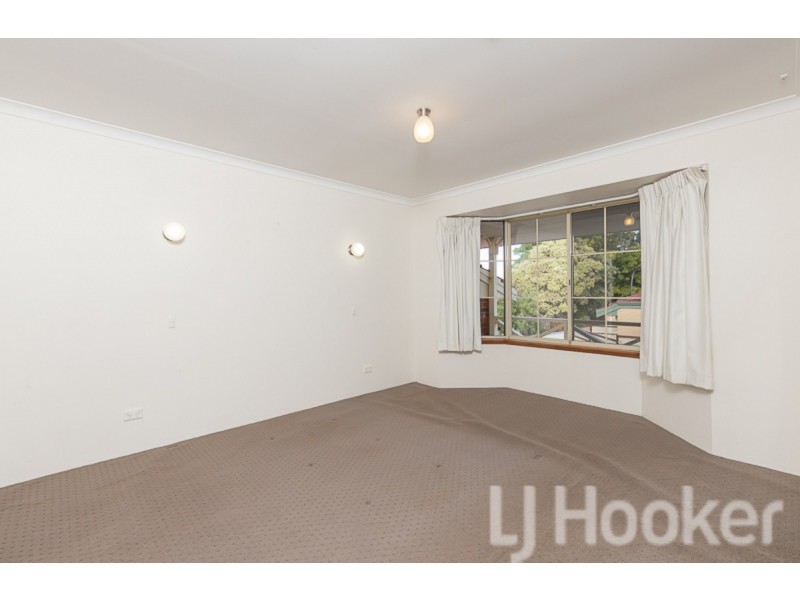 16a Gloucester Avenue, Shoalwater WA 6169