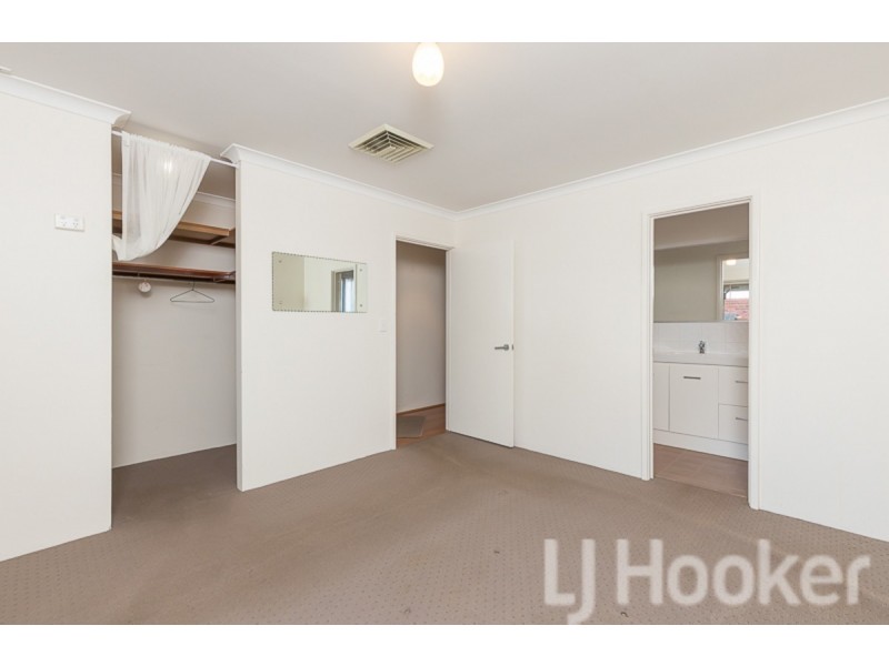 16a Gloucester Avenue, Shoalwater WA 6169