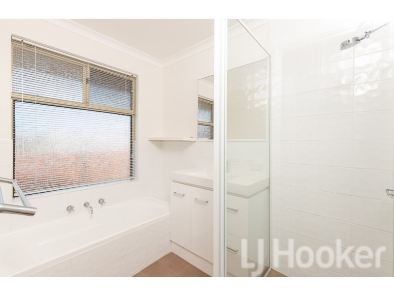 16a Gloucester Avenue, Shoalwater WA 6169