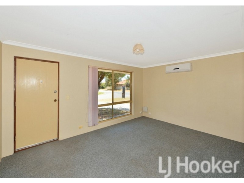 2 Penrith Street, Dudley Park WA 6210